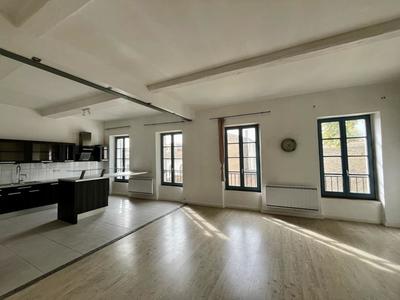 Appartement - 103 m² - 4 pièces