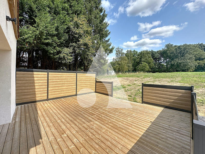 Maison - 180 m² - 6 pièces