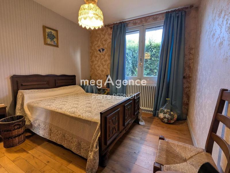 Maison - 95 m² - 5 pièces