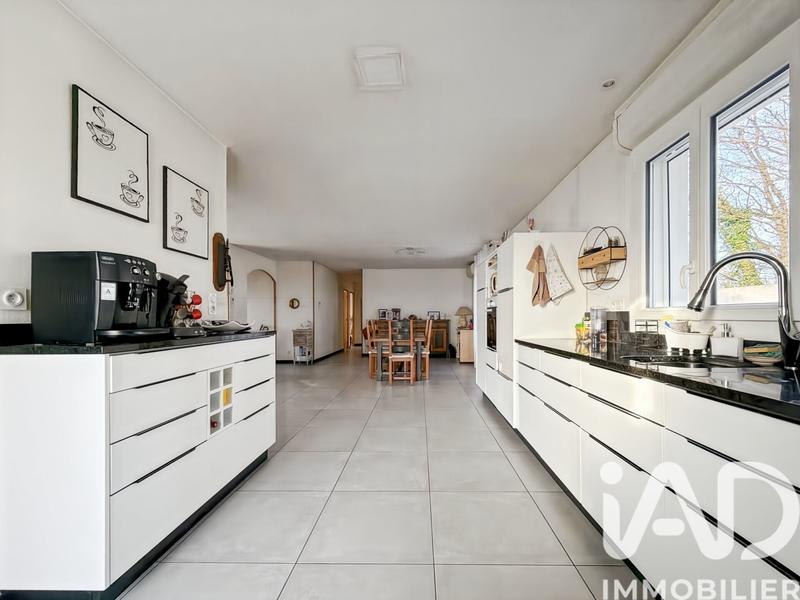 Maison - 107 m² - 6 pièces