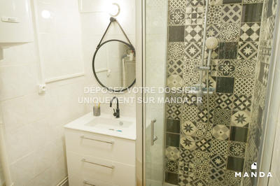 Chambre - 10 m² - 4 pièces