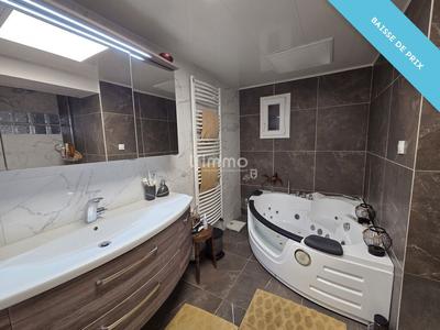 Maison - 170 m² - 6 pièces