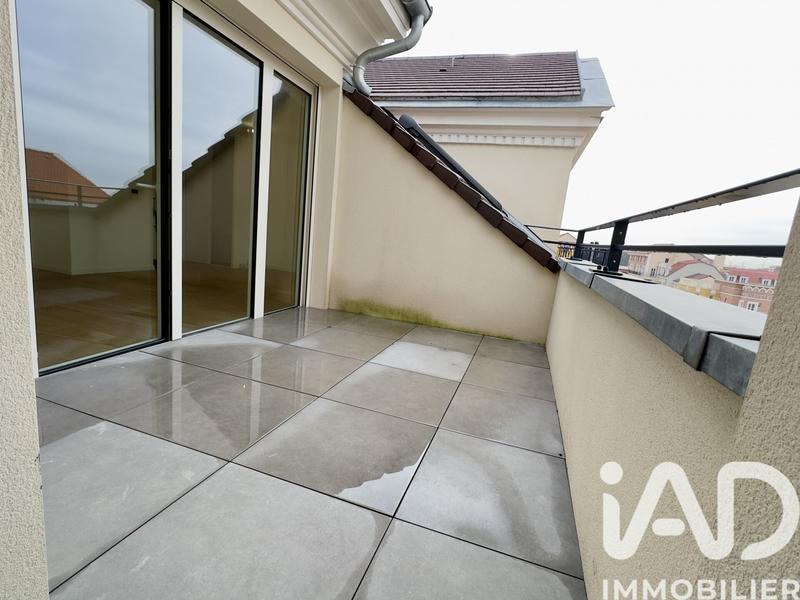 Appartement - 96 m² - 4 pièces