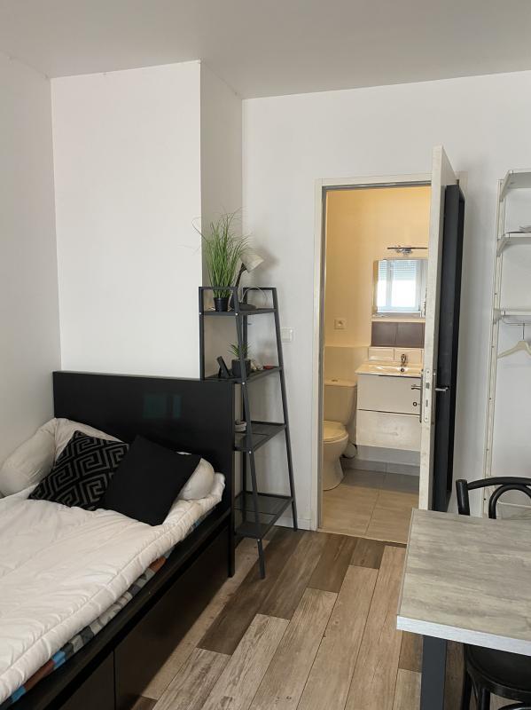 Appartement - 219 m² - 8 pièces