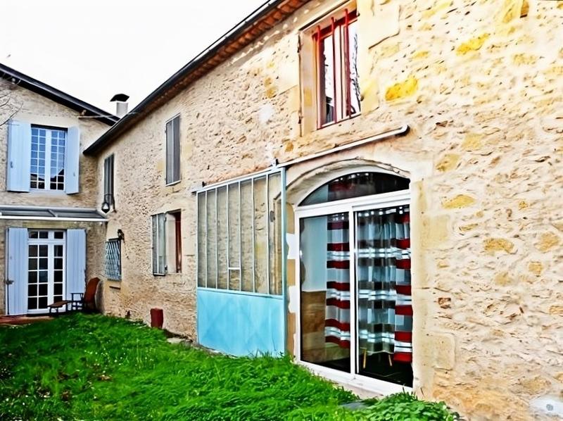 Maison - 380 m² - 8 pièces