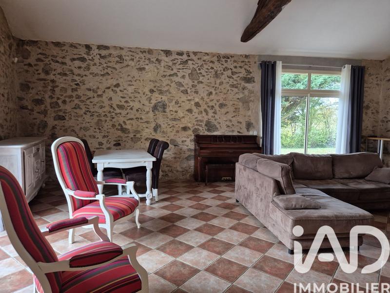 Maison - 160 m² - 5 pièces