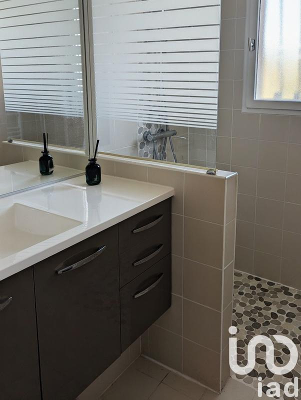 Maison - 97 m² - 5 pièces