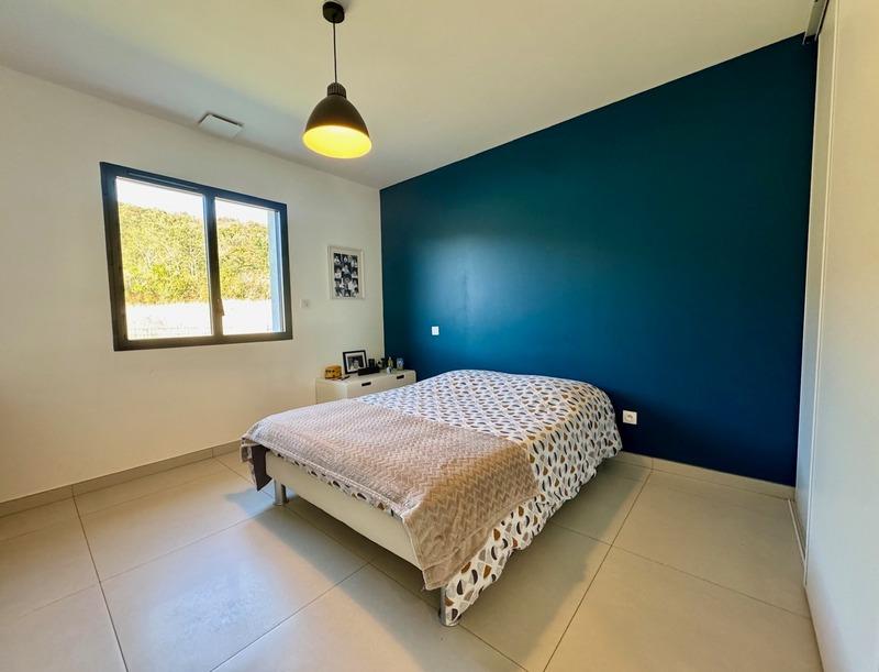 Maison - 185 m² - 7 pièces