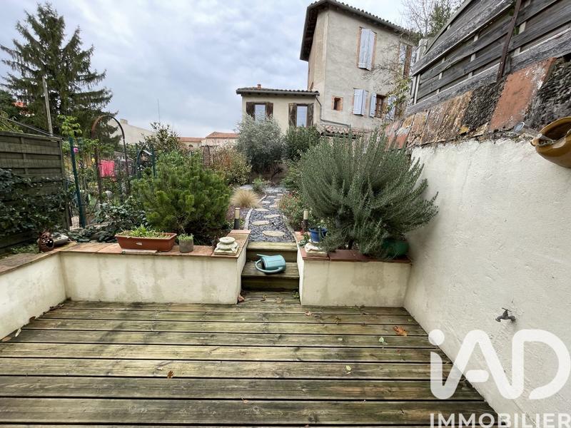 Maison de ville - 220 m² - 6 pièces