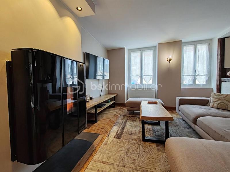 Maison de ville - 175 m² - 7 pièces