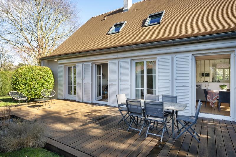 Villa - 161 m² - 6 pièces