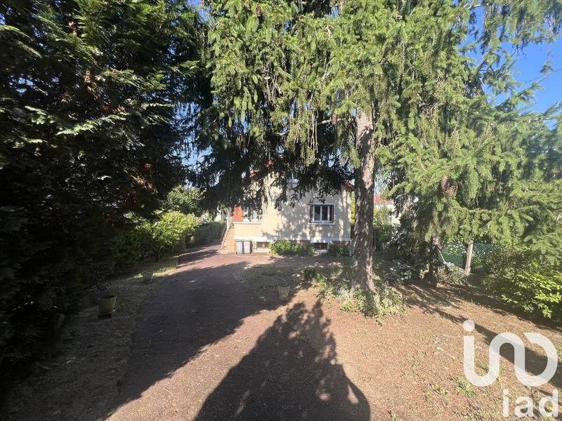 Maison - 80 m² - 5 pièces