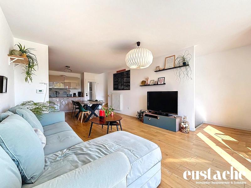 Duplex - 92 m² - 4 pièces