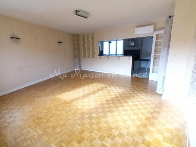 Appartement - 111 m² - 4 pièces