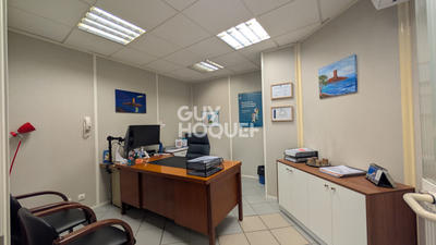 Immeuble - 195 m² - 6 pièces