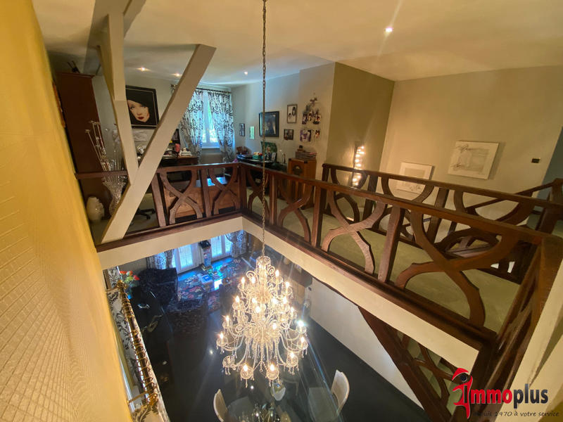 Maison - 165 m² - 7 pièces