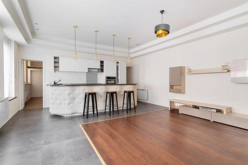 Appartement - 92 m² - 4 pièces