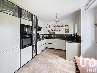 Maison - 230 m² - 6 pièces