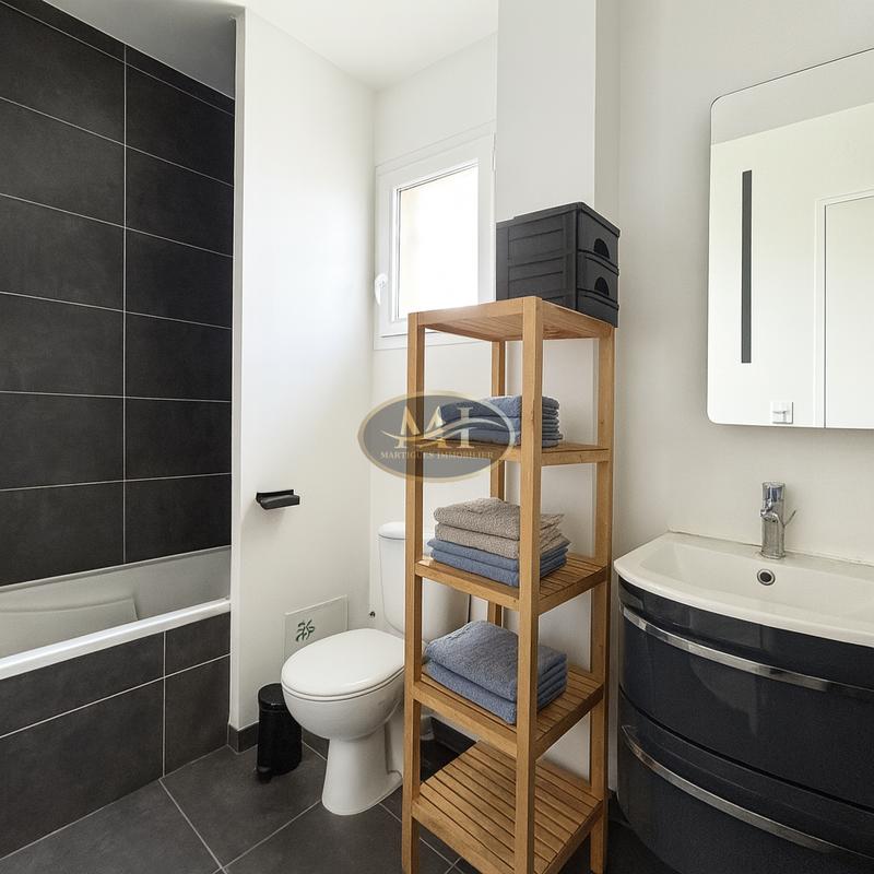 Maison - 82 m² - 4 pièces