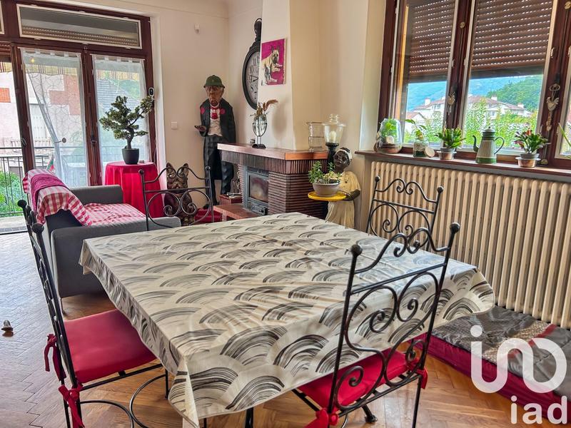 Maison de ville - 205 m² - 8 pièces