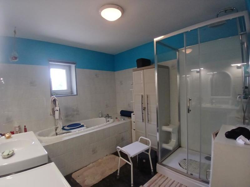 Maison en pierre - 191 m² - 6 pièces