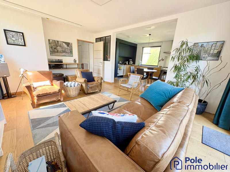 Maison - 112 m² - 6 pièces