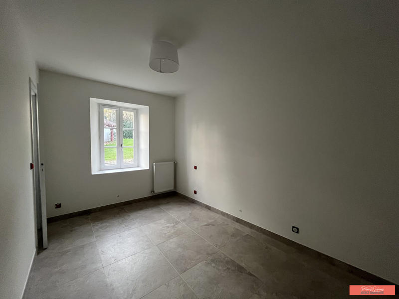 Maison - 93 m² - 4 pièces