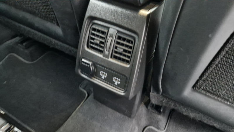 Renault Captur E-Tech Plug-In 160 Intens