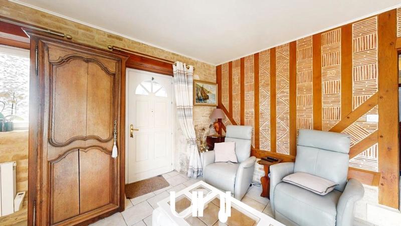 Maison en pierre - 188 m² - 8 pièces