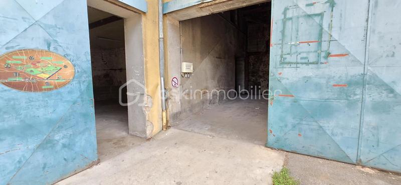 Immeuble - 115 m² - 1 pièce