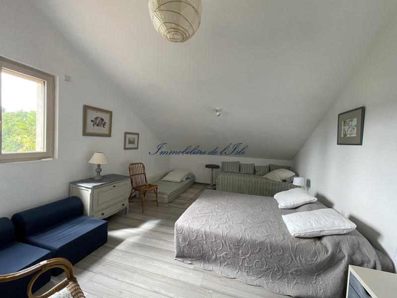 Maison - 155 m² - 6 pièces