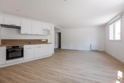 Appartement - 81 m² - 3 pièces