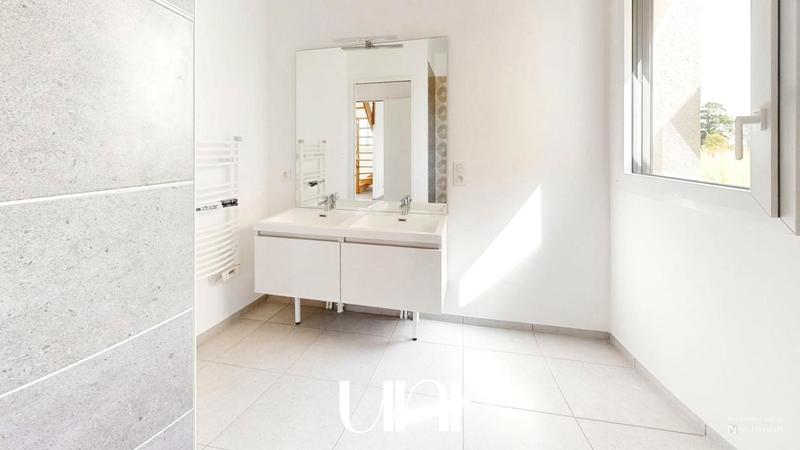 Maison - 118 m² - 6 pièces