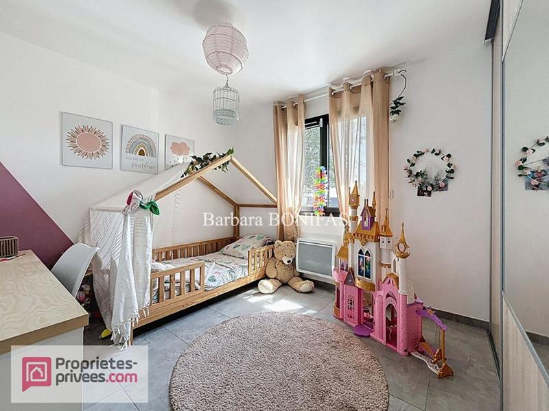 Maison - 102 m² - 5 pièces