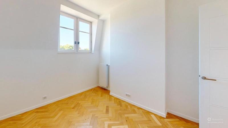 Appartement - 81 m² - 4 pièces