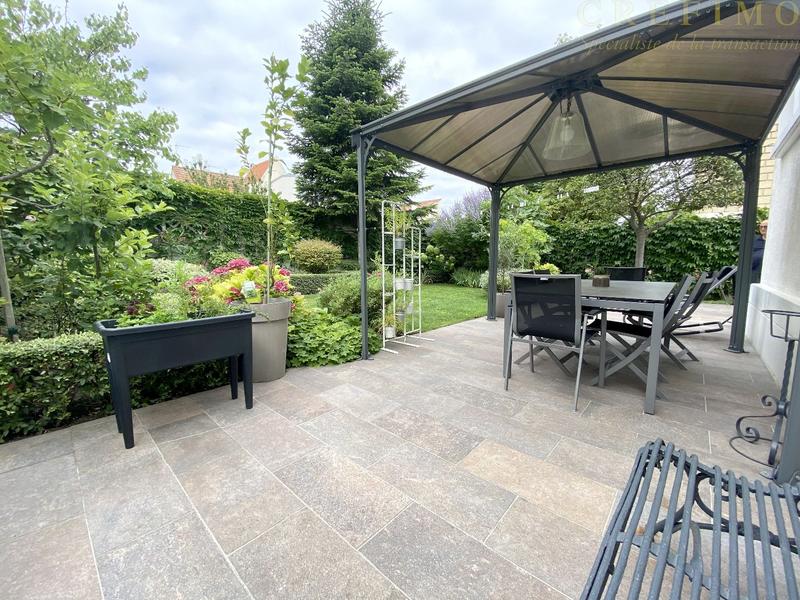 Maison - 120 m² - 4 pièces