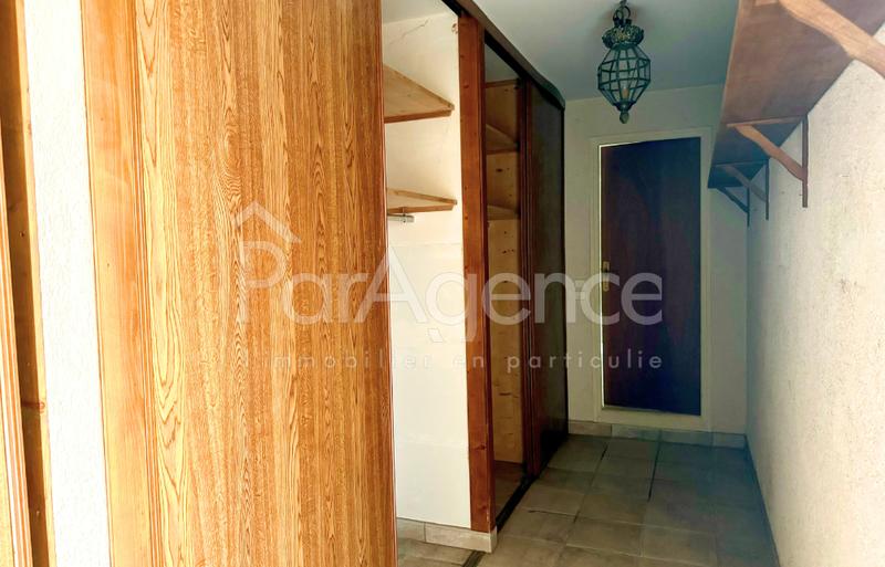Maison - 205 m² - 7 pièces