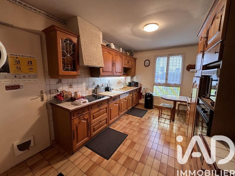 Maison - 159 m² - 7 pièces