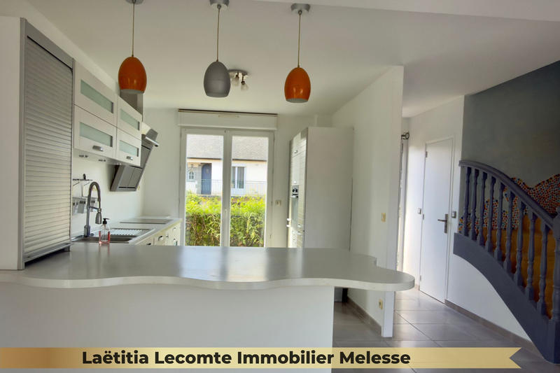 Maison - 175 m² - 8 pièces