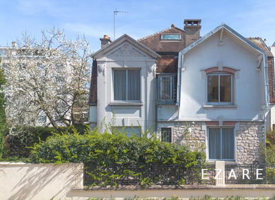 Maison - 155 m² - 6 pièces
