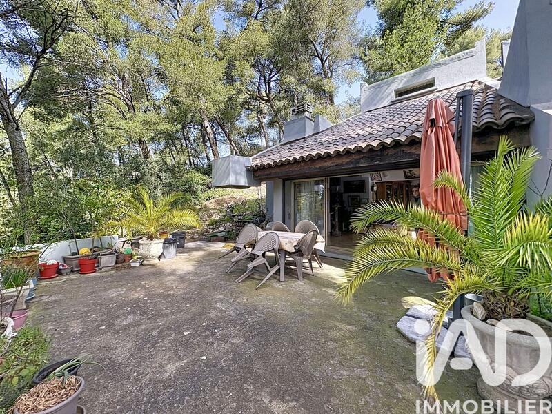 Maison - 160 m² - 5 pièces