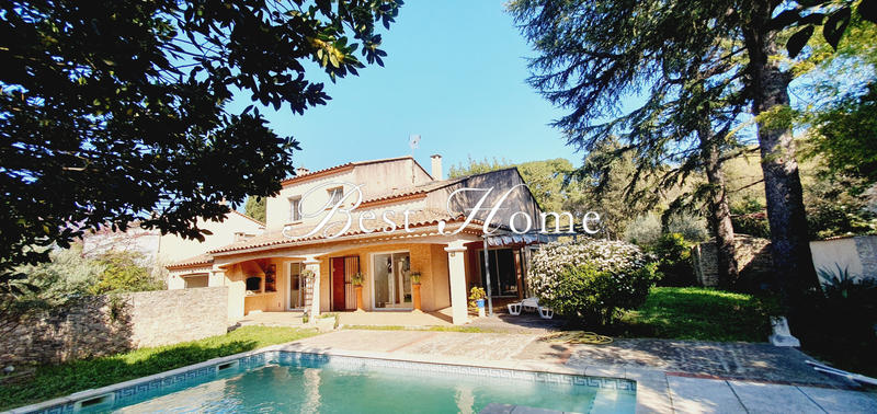 Maison - 115 m² - 4 pièces