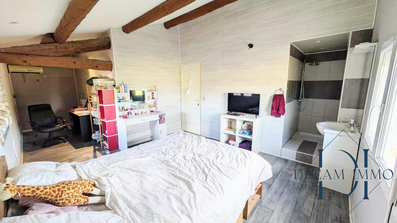 Maison - 276 m² - 7 pièces