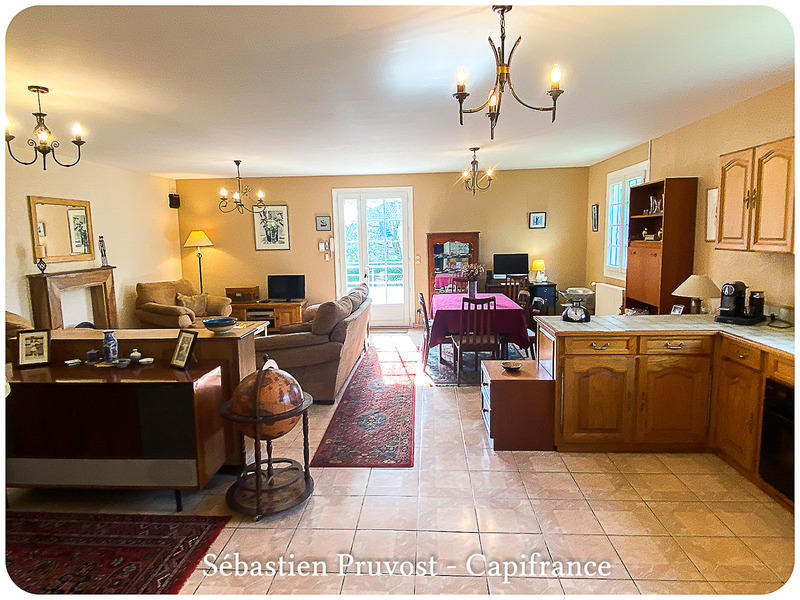 Maison - 102 m² - 5 pièces