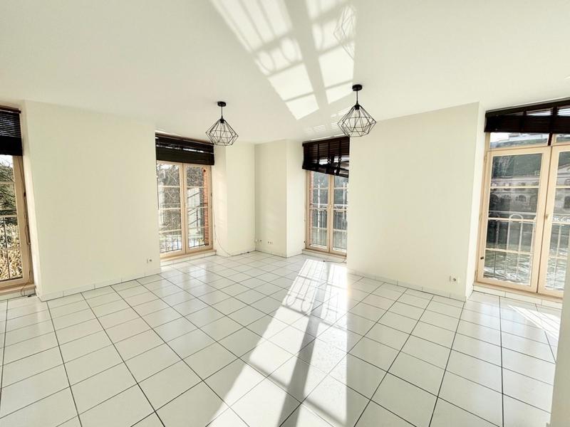 Appartement - 49 m² - 2 pièces