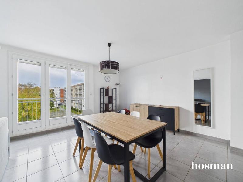 Appartement - 87 m² - 4 pièces