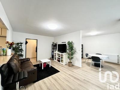 Appartement - 93 m² - 5 pièces