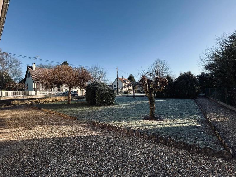 Maison - 93 m² - 4 pièces