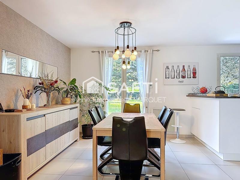 Maison - 136 m² - 6 pièces