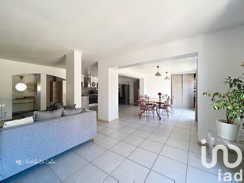 Maison - 178 m² - 6 pièces